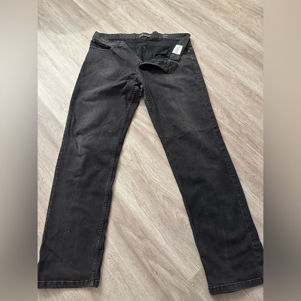 Men’s black jeans